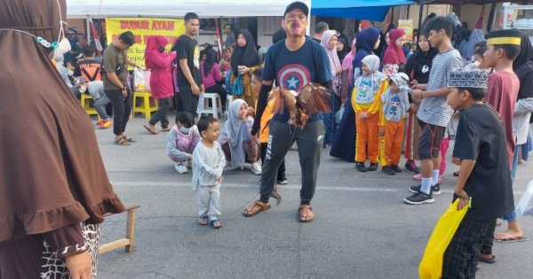 Antara Sampah dan Sukarela: Mengurai Asbab Pungutan di CFD Boulevard Makassar