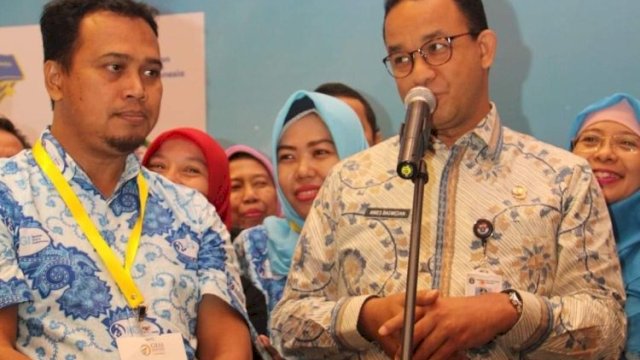 Muhammad Ramli Rahim (kiri) bersama Anies Baswedan. (Foto: Ist/Fb)