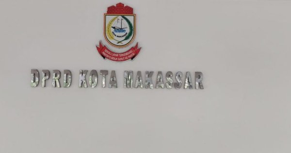 Guru Kerap Dipidana, DPRD Makassar ‘Hadiahkan’ Perda Perlindungan Guru