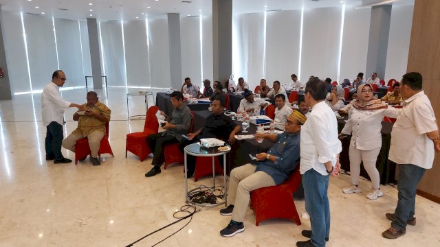 Safari Jurnalistik PWI &#8211; ASTRA di Makassar: Era Disrupsi Media Perlu Transformasi