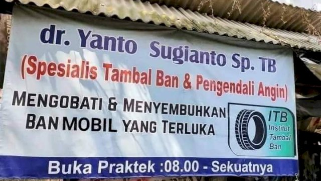 Foto spanduk bertuliskan kata unik: sumber facebook