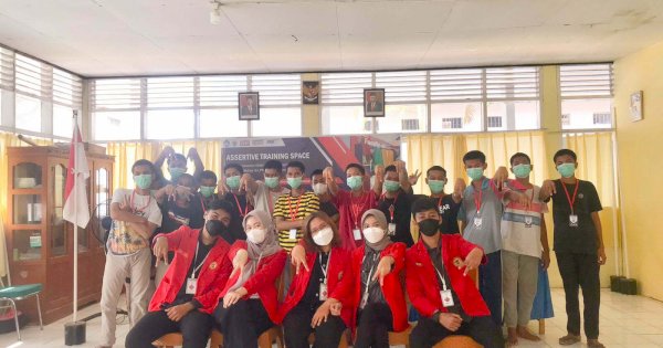 Tim PKM Unhas Sukses Berikan Pelatihan Asertifitas Bagi Narapidana Anak Menjelang Bebas di LPKA Kelas II Maros