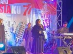 Meriahkan HUT RI ke 77, Kadis PU Makassar jadi &#8220;Krisdayanti&#8221; di Lomba Ini
