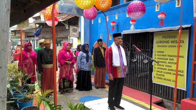 Sekdis Perpustakaan Pembina Upacara di Lorong Srikandi