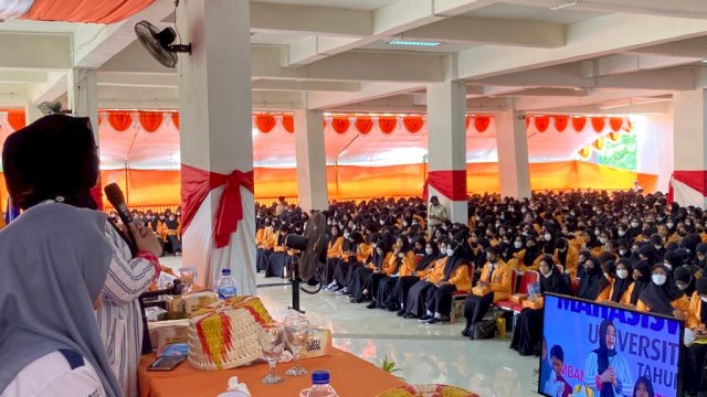 Sosialisasi Pemilu ke 6.258 Maba UNM, KPU Makassar Motivasi: Jangan Golput