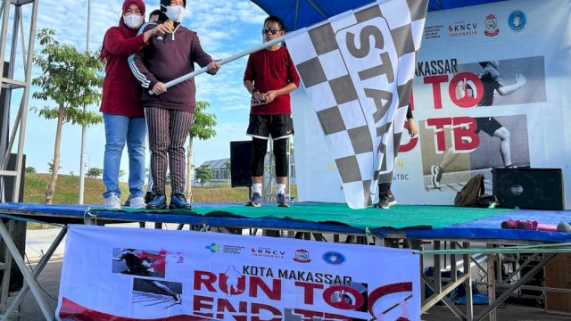 Indira Jusuf Ismail Lepas Peserta Run to End TB, Ajak Warga Jadikan Makassar Kota Sehat