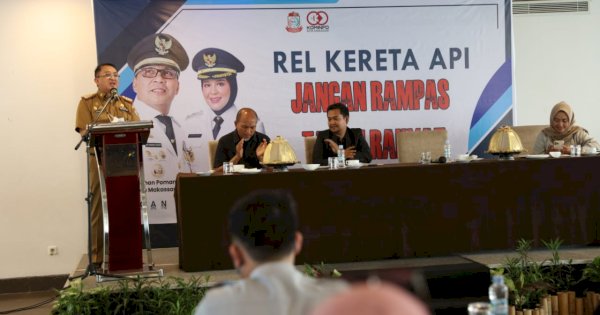 Walhi Desak BPKA Sulsel Tunjukan Amdal Rel KA di Makassar