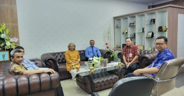 Tuan Rumah FGD Penyempurnaan Hukum Ekonomi, Prof Hamzah Halim: Selamat Datang di Kampus Merah Unhas