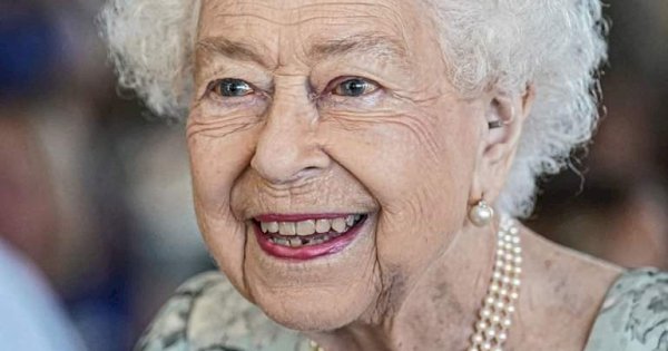 Inggris Berkabung, Ratu Elizabeth II Wafat di Usia 96 Tahun