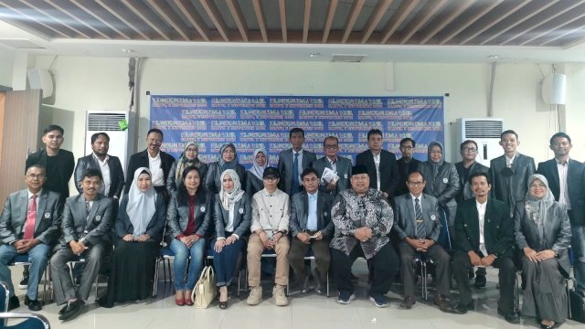 Prof Burhan Bungin Lantik Pengurus IRMLA Sulsel, Organisasi Pakar Metodologi