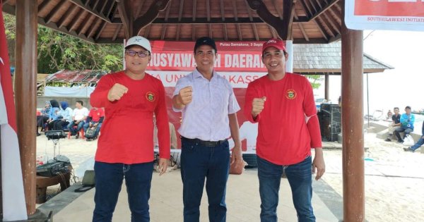 RL Terpilih Ketua IKA Unhas Makassar, Mantan Mentan Datang