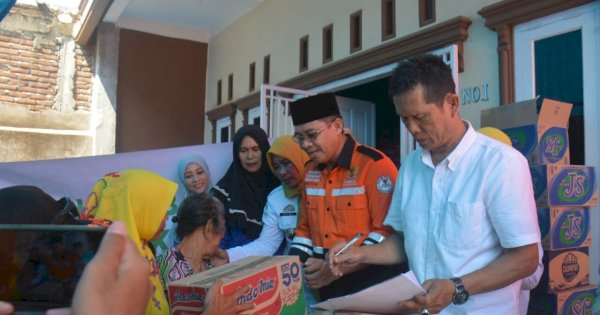 Terpanggil, BAZNAS Makassar Ringankan Beban Korban Kebakaran di Rappokalling