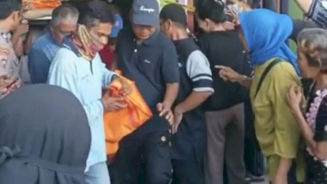 Diduga Karena Utang, Ibu Akhiri Hidup Bersama 2 Anaknya Dengan Racun