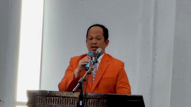 Rektor ITH, Prof. Dr. Ansar Suyuti