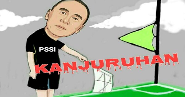 Bendera Setengah Tiang di Stadion Kanjuruhan Malang