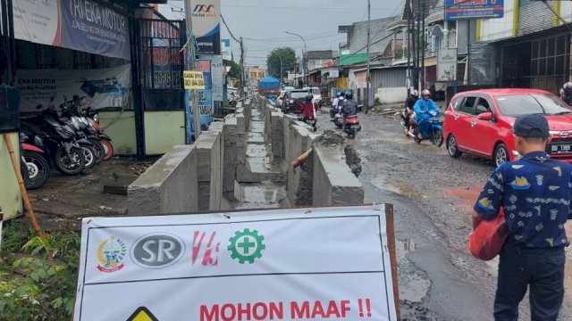 Jl. Antang Raya sementara tahap pengerjaan. [Dok. HN)
