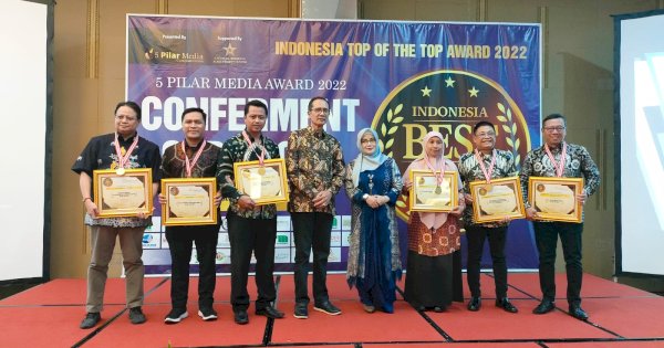 Dirut PDAM Beni Terima Penghargaan 5 Pilar di Yogyakarta