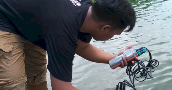 Pemerhati Sungai Jeneberang Temukan Ada WC Umum Salurannya Langsung ke Sungai