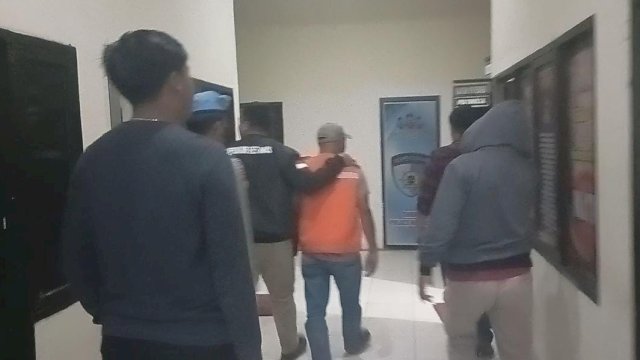 Polisi Tetapkan 2 Tersangka Kasus Dugaan Korupsi Dana Desa Tumpak Kurra