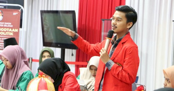 Rumah Pintar KPU Gandeng Mahasiswa Berbagai Kampus di Makassar Ikuti Kelas Pemilu