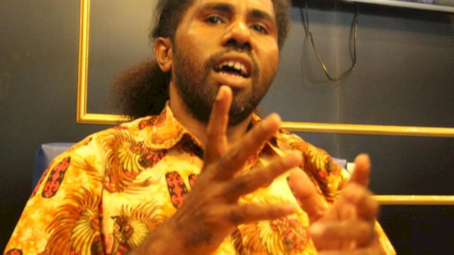 Wakil Ketua Departemen Pemuda dan Anak Gereja Bethel Indonesia Provinsi Papua, Isac Imbiri. [Dok. Ist]