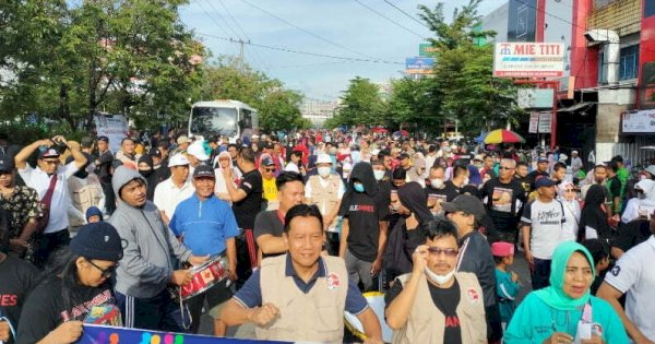 Relawan Anies Baswedan Gelar ‘Indonesia Memanggil’ di CFD Boulevard Makassar