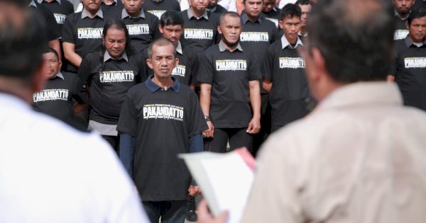 Buang Sampah Sembarangan di Makassar Dapat ‘Pakandatto’