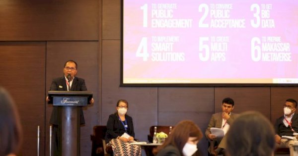 Narasumber di Forum Urban, Danny Bicara Smart City