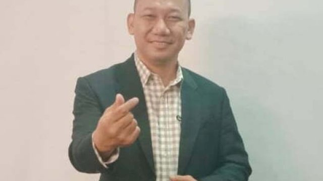 Rahman Toha. 