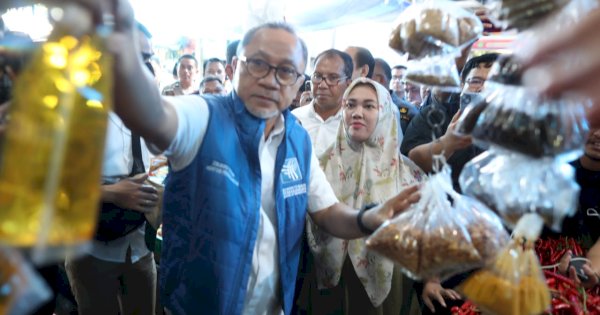 Kunjungan ke Makassar, Mendag: Saya Bahagia, Harga Sembako Disini Terkendali