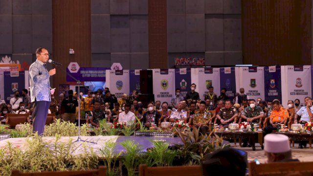 Rakernis APEKSI, Danny Sekaligus Undang di HUT 415 Makassar