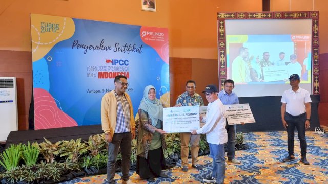 Pelindo Regional 4 Serahkan Bantuan TJSL di Maluku