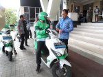 Wali Kota Naik Ojol ke Rakernis APEKSI