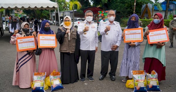 4.400 Keluarga di Parepare Terima Sembako Murah
