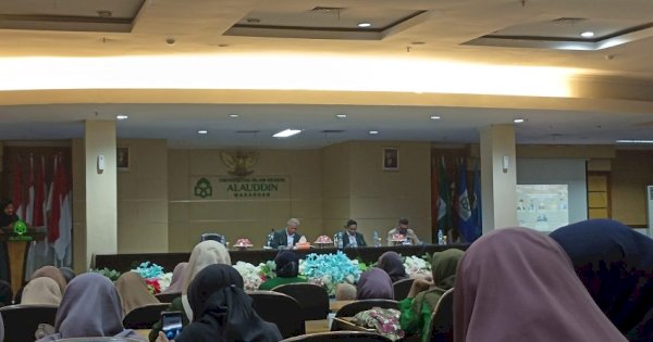 Mahasiswa Ilmu Komunikasi UIN Alauddin Gelar Seminar Dirangkai Pelantikan Perhurmas Muda
