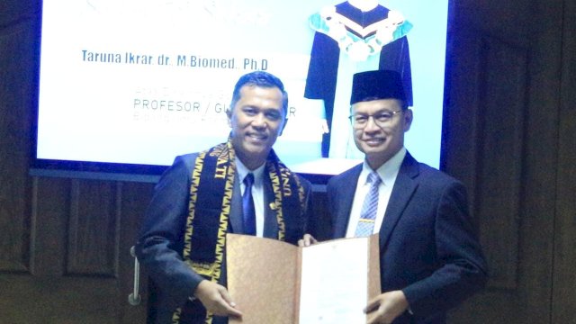 Prof. Taruna Ikrar (kanan). [Ist]