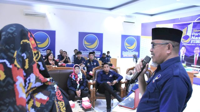 HUT Partai NasDem ke 11, DPD Makassar Gelar Acara &#8216;Tumpengan&#8217;