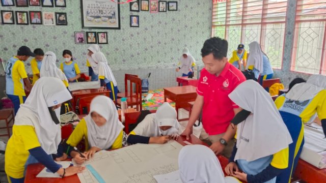 Bangun Generasi Baru Siaga Bencana, PMI Makassar Gelar SSB di Sejumlah Sekolah