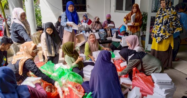 Baru Malam Ini Dinsos Makassar Dirikan Dapur Umum