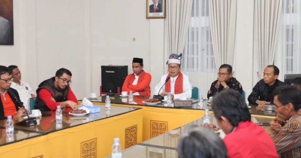 Hadiri Undangan BPS, Danny Bicara Nyaman Untuk Semua