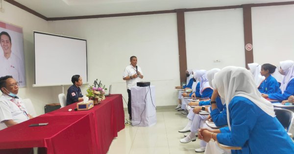 Sudah Gelombang III, 180 Mahasiswi Poltekkes Magang di PMI Makassar