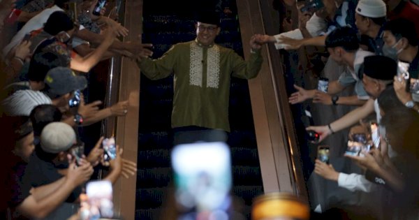 Saat Anies Baswedan ‘Kultum’ di Masjid Al Markaz