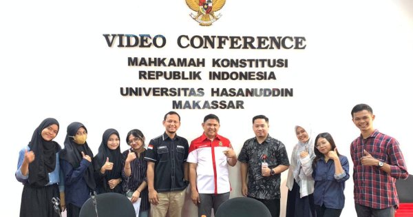 Pimpinan FH Unhas Adakan Evaluasi bersama Tim Pemantau Pengadilan HAM Kasus Paniai