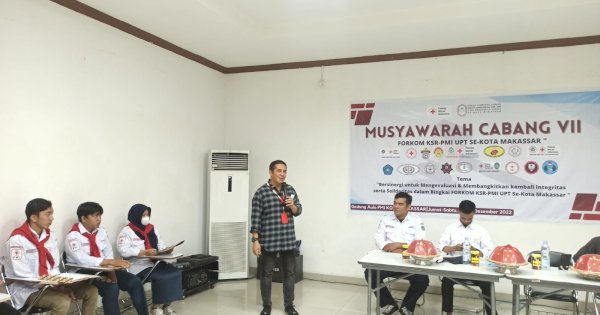 Deng Ical Buka Musyawarah Forkom KSR PMI se Makassar