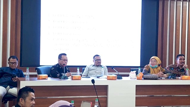 Diskop Sulsel Beri Penyuluhan Pembentukan Koperasi KKT di Unimerz