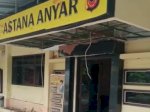 Duarr! Bom Bunuh Diri Meledak di Polsek Astana Anyar, 3 Polisi Dilarikan ke RS