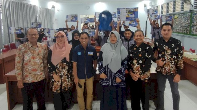 Kepsek SMAN 17 Makassar Puji Kemajuan dan Perkembangan Unismuh Makassar