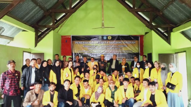 Penerimaan Mahasiswa STIEM Bongaya oleh Kepala Pemerintahan Kecamatan Polongbangkeng Selatan yang dihadiri Pimpinan STIEM Bongaya, Ketua Senat dan Dosen Pembimbing, Kamis (19/01).