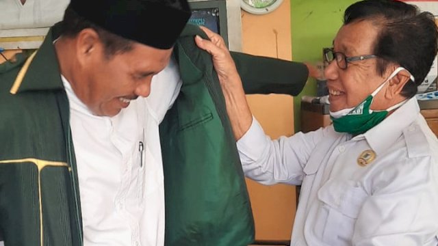 Bidik Parlemen Gowa, Mantan Kepala Puskesmas Gabung di PKB