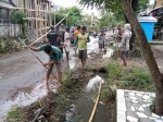 Alluka Tamanroya Langganan Banjir, Masyarakat Lakukan Kerja Bakti